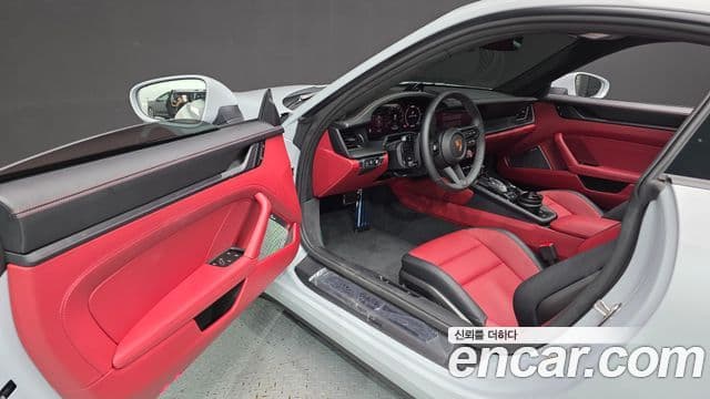 Porsche 911 2025 — ფოტო 10/20
