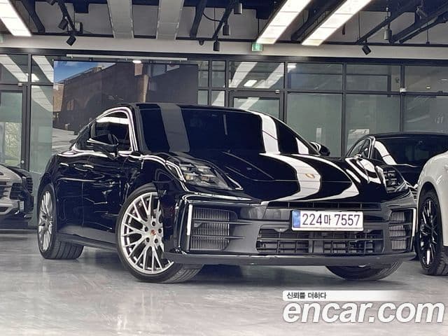 Porsche Panamera 2024 — Şəkil 19/20