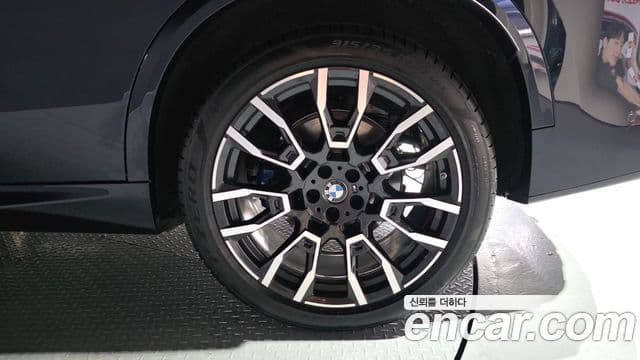 BMW X5 2026 — Photo 7/42