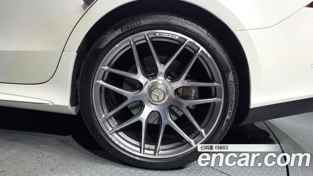 Mercedes-Benz AMG GT 2022 — Şəkil 2/33