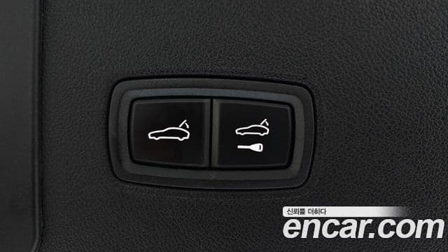 Porsche Cayenne 2020 — Photo 33/34