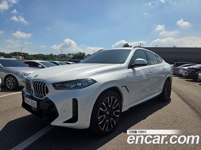BMW X6 2025 — Photo 2/20