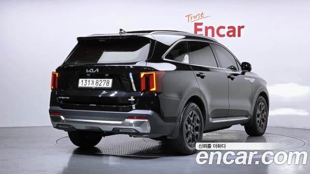 Kia Sorento 2024 — ფოტო 16/20