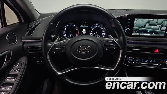 Hyundai Sonata 2021 — Фото 13/20