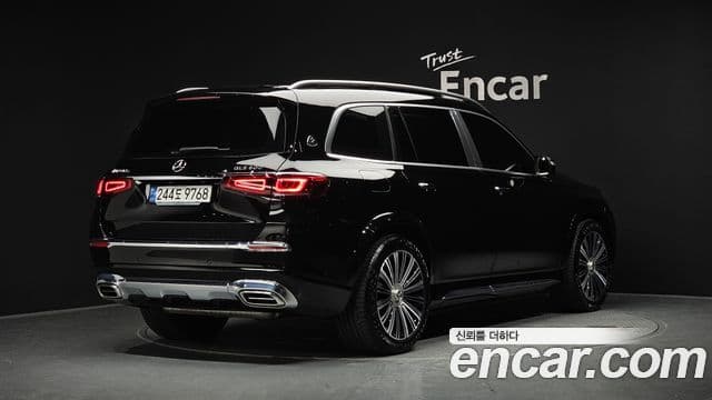 Mercedes-Benz GLS-Class 2023 — Photo 28/40