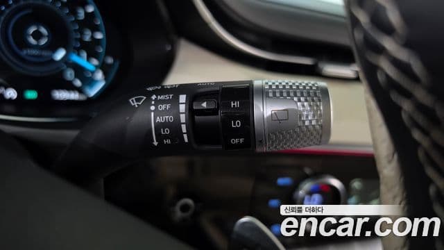 Genesis GV70 2023 — Şəkil 10/36