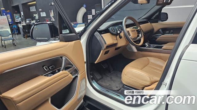 Land Rover Range Rover 2023 — Şəkil 19/35
