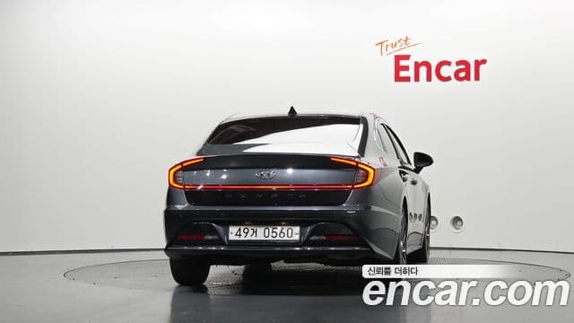 Hyundai Sonata Hybrid 2019 — Şəkil 8/30