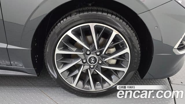 Hyundai Sonata Hybrid 2019 — Şəkil 10/30