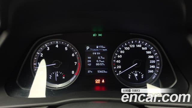 Hyundai Sonata 2020 — Фото 8/20