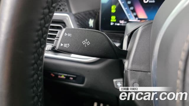 BMW X6 2024 — Photo 21/32