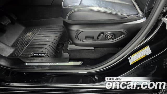 Jeep Grand Cherokee 2022 — Şəkil 3/39