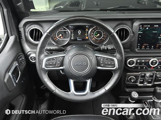 Jeep Wrangler 2021 — Фото 13/13
