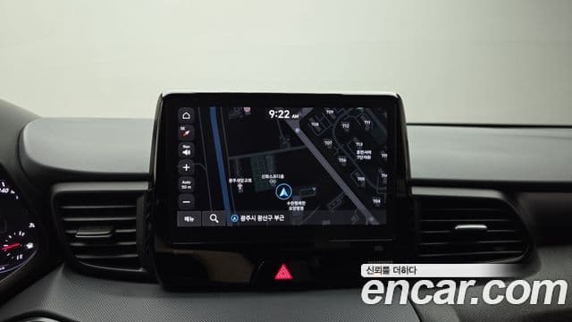 Hyundai Veloster 2021 — Photo 15/20