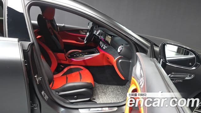 Mercedes-Benz AMG GT 2024 — Photo 18/33