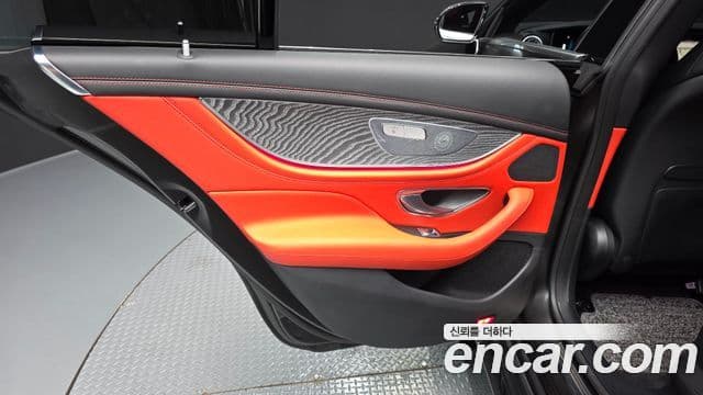 Mercedes-Benz AMG GT 2024 — Photo 28/33