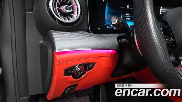 Mercedes-Benz AMG GT 2024 — Photo 14/33