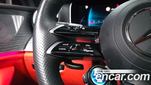 Mercedes-Benz AMG GT 2024 — Photo 9/33