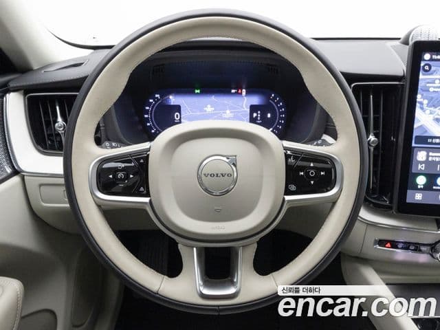 Volvo XC60 2025 — Şəkil 16/19