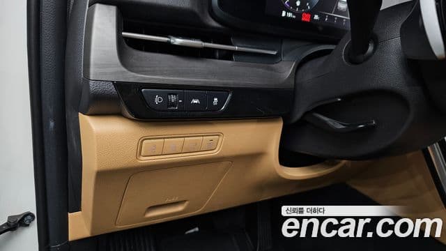 Kia Carnival 2022 — Фото 16/20