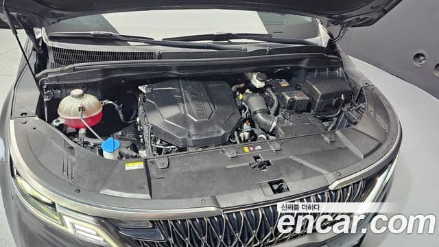 Kia Carnival 2022 — Фото 6/20
