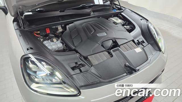 Porsche Cayenne 2022 — Şəkil 7/34