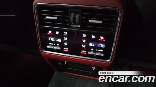 Porsche Cayenne 2022 — Şəkil 33/34