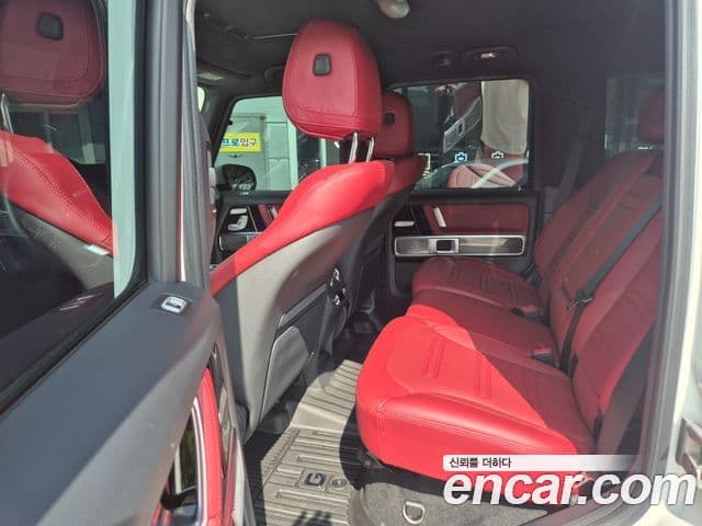 Mercedes-Benz G-Class 2025 — ფოტო 12/17