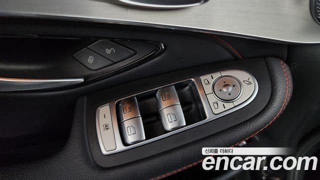 Mercedes-Benz GLC-Class 2019 — ფოტო 34/35