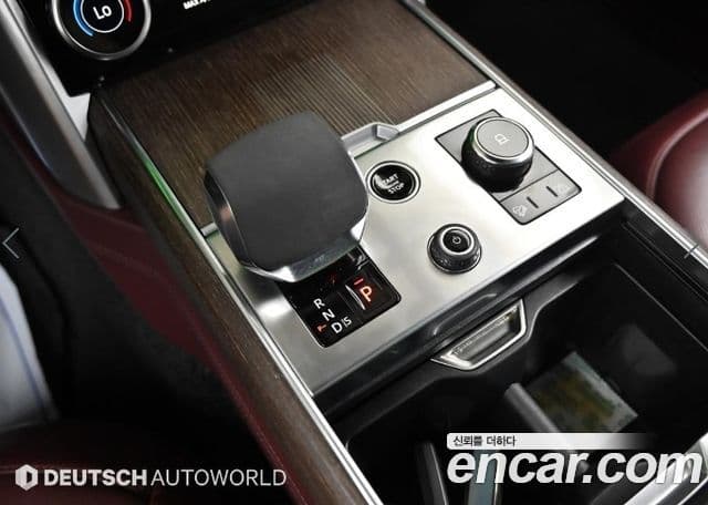 Land Rover Range Rover 2023 — Photo 6/20