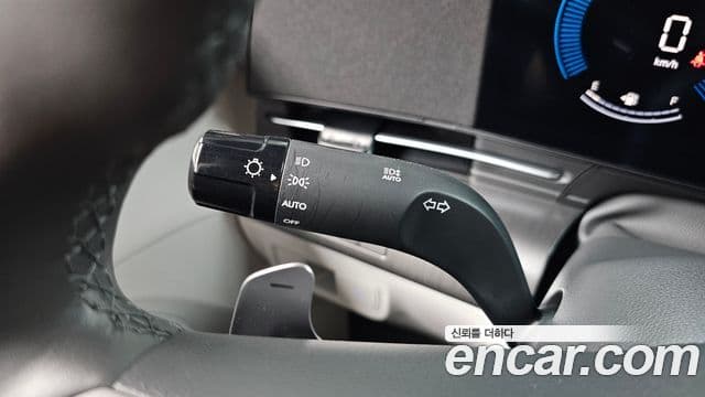Hyundai Kona Hybrid 2024 — Photo 25/31