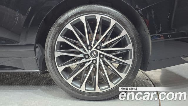 Hyundai Grandeur Hybrid 2023 — Şəkil 19/32