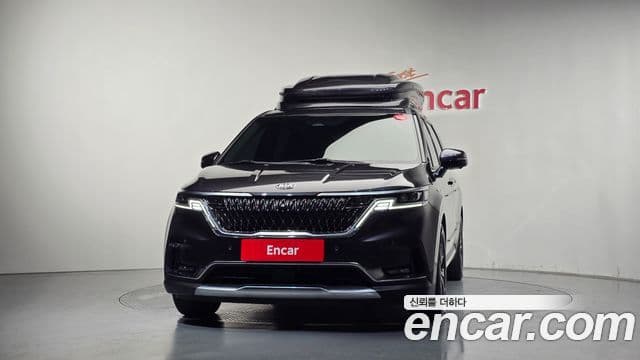 Kia Carnival 2021 — Фото 3/20