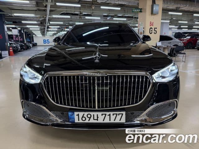 Mercedes-Benz S-Class 2021 — Photo 10/14
