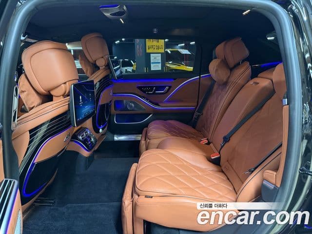 Mercedes-Benz S-Class 2021 — Photo 2/14
