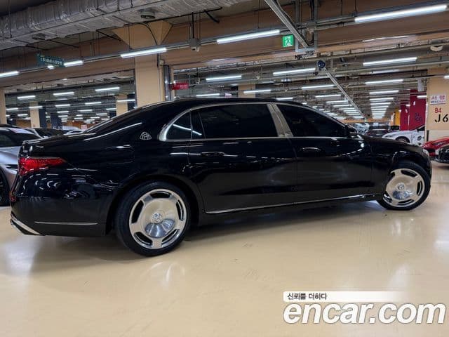 Mercedes-Benz S-Class 2021 — Photo 11/14