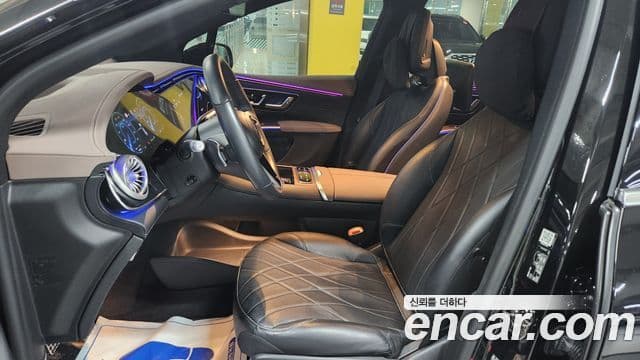 Mercedes-Benz EQS SUV 2023 — ფოტო 12/20
