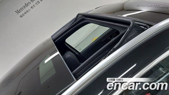 Mercedes-Benz EQA 2025 — ფოტო 15/18