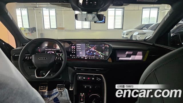 Audi Q5 2025 — Photo 13/18