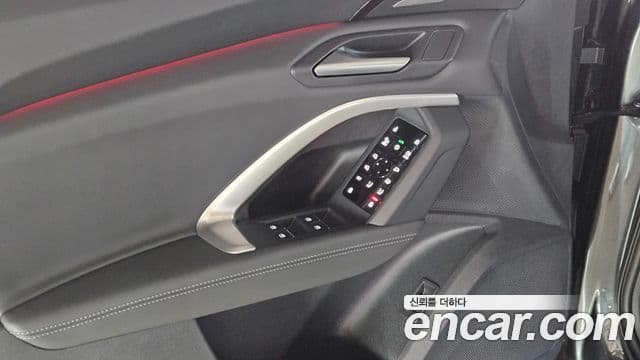 Audi Q5 2025 — Photo 14/18