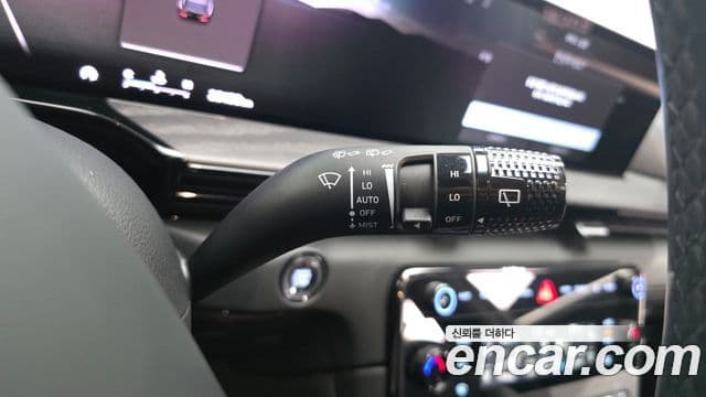 Genesis GV80 2025 — Photo 34/36