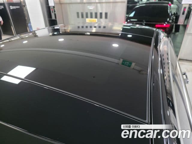 Mercedes-Benz S-Class 2021 — Photo 5/18