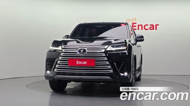Lexus LX 2025 — Фото 3/20