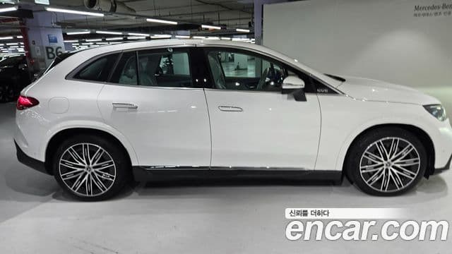 Mercedes-Benz EQE SUV 2026 — ფოტო 20/20