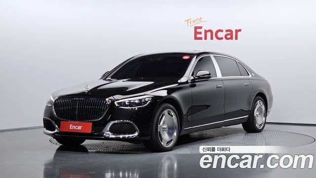 Mercedes-Benz S-Class 2023 — Photo 11/35