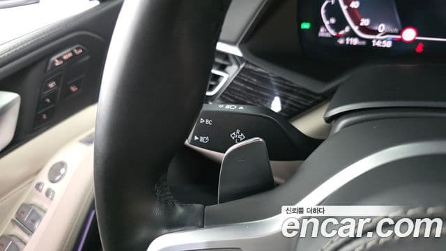 BMW X7 2022 — Photo 7/31
