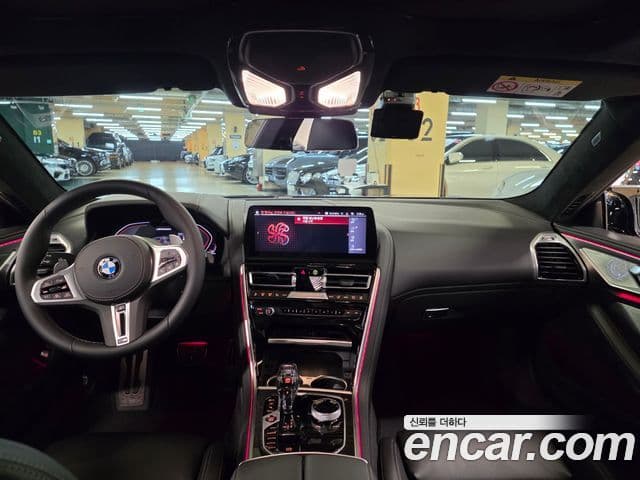 BMW 8 Series 2026 — Photo 8/20