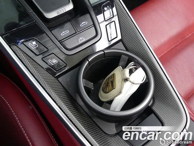 Porsche 911 2020 — Photo 4/20