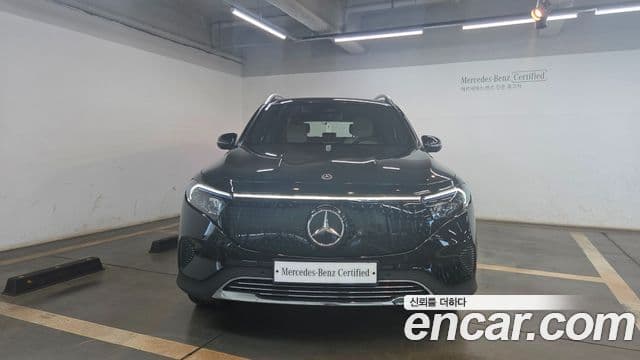 Mercedes-Benz EQB 2025 — ფოტო 10/20