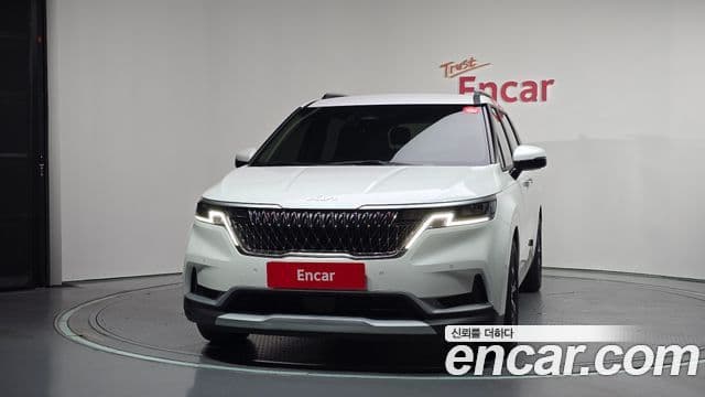 Kia Carnival 2023 — Фото 3/20